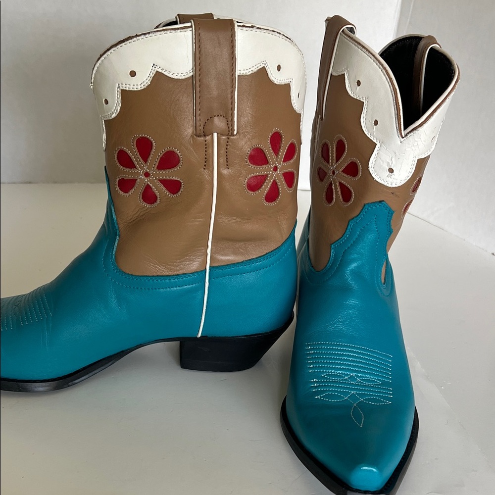 Tony Lama Cowgirl Boots - Size 81/2